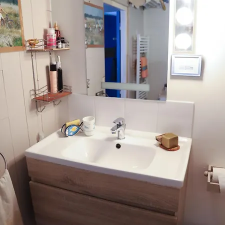 Maison Familiale 4 Chambres, Au Coeur De Loix, Location A La Semaine Uniquement Tatil Evi *