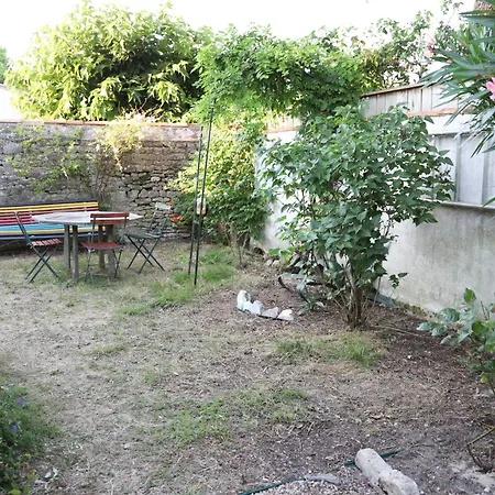 Feriehus Maison Familiale 4 Chambres, Au Coeur De Loix, Location A La Semaine Uniquement *